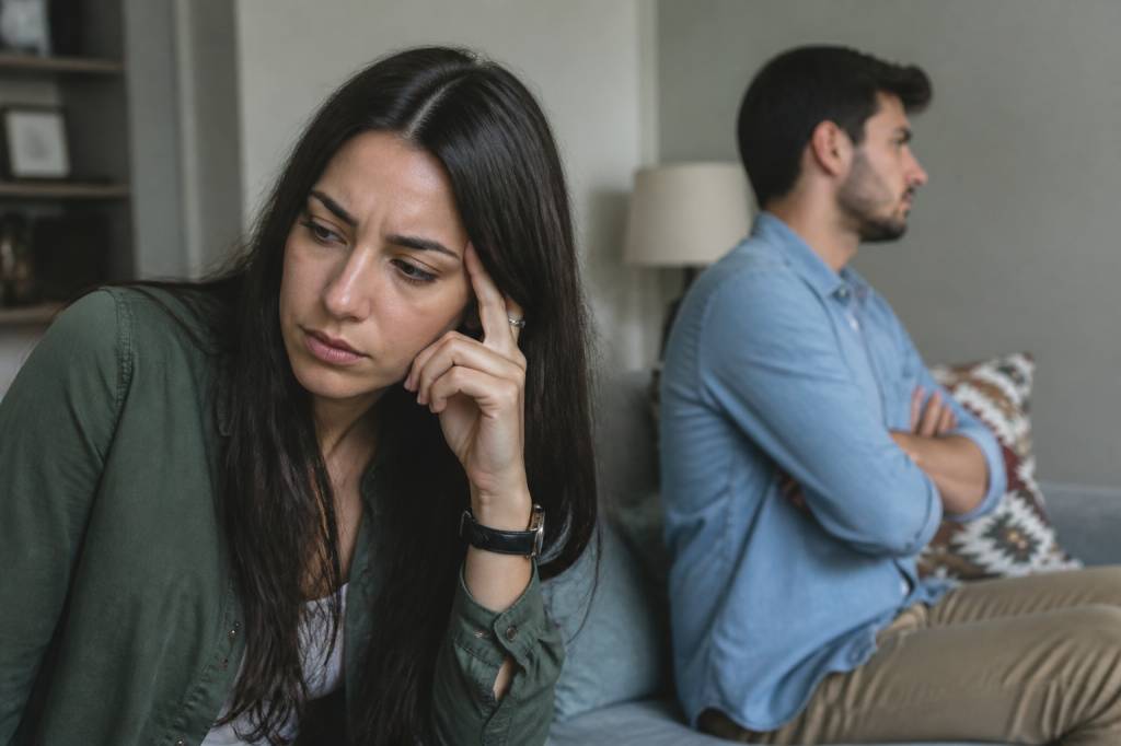 Gaslighting and stonewalling in relationships: how i recognize the signs